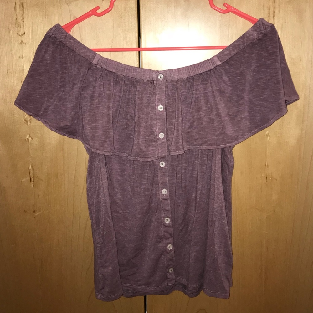 AMERICAN EAGLE OFF THE SHOULDER TOP